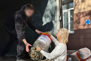 Для смоленских бойцов собрали гуманитарный груз в рамках проекта «Единой России»