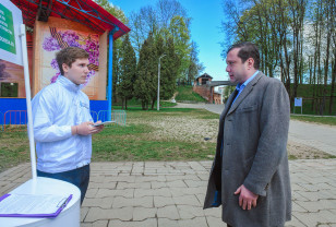 Алексей Островский принял участие в голосовании по выбору дизайн-проектов благоустройства общественных территорий