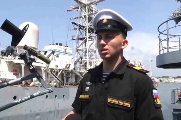 Военнослужащие, отразившие атаку на корабль «Иван Хурс», представлены к боевым госнаградам