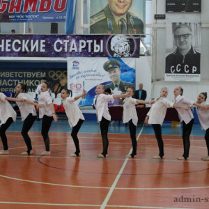 В Гагарине прошли спортивно-игровые соревнования «Космические старты»