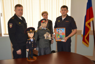 Смоленская полиция подвела итоги конкурса детского творчества «Полицейский Дядя Степа»