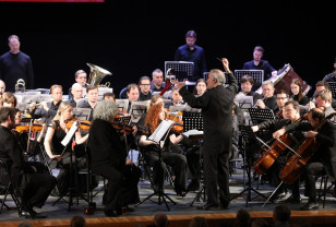 Василий Анохин приглашает смолян на 66-й всероссийский музыкальный фестиваль имени М.И. Глинки