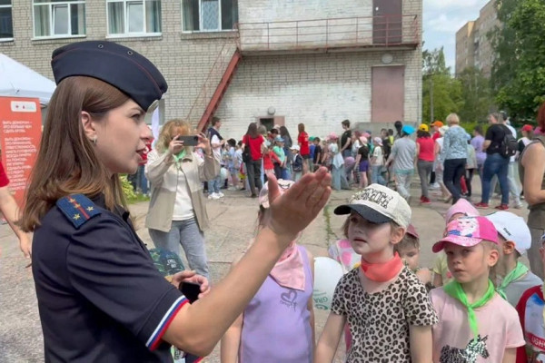 В Смоленске вновь прошла социально-профилактическая акция «Безопасное лето»