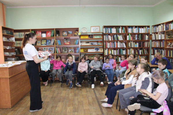 Энергетики смоленского филиала «Россети Центр» организовали мероприятие «Повелители электричества» для детей пришкольной площадки